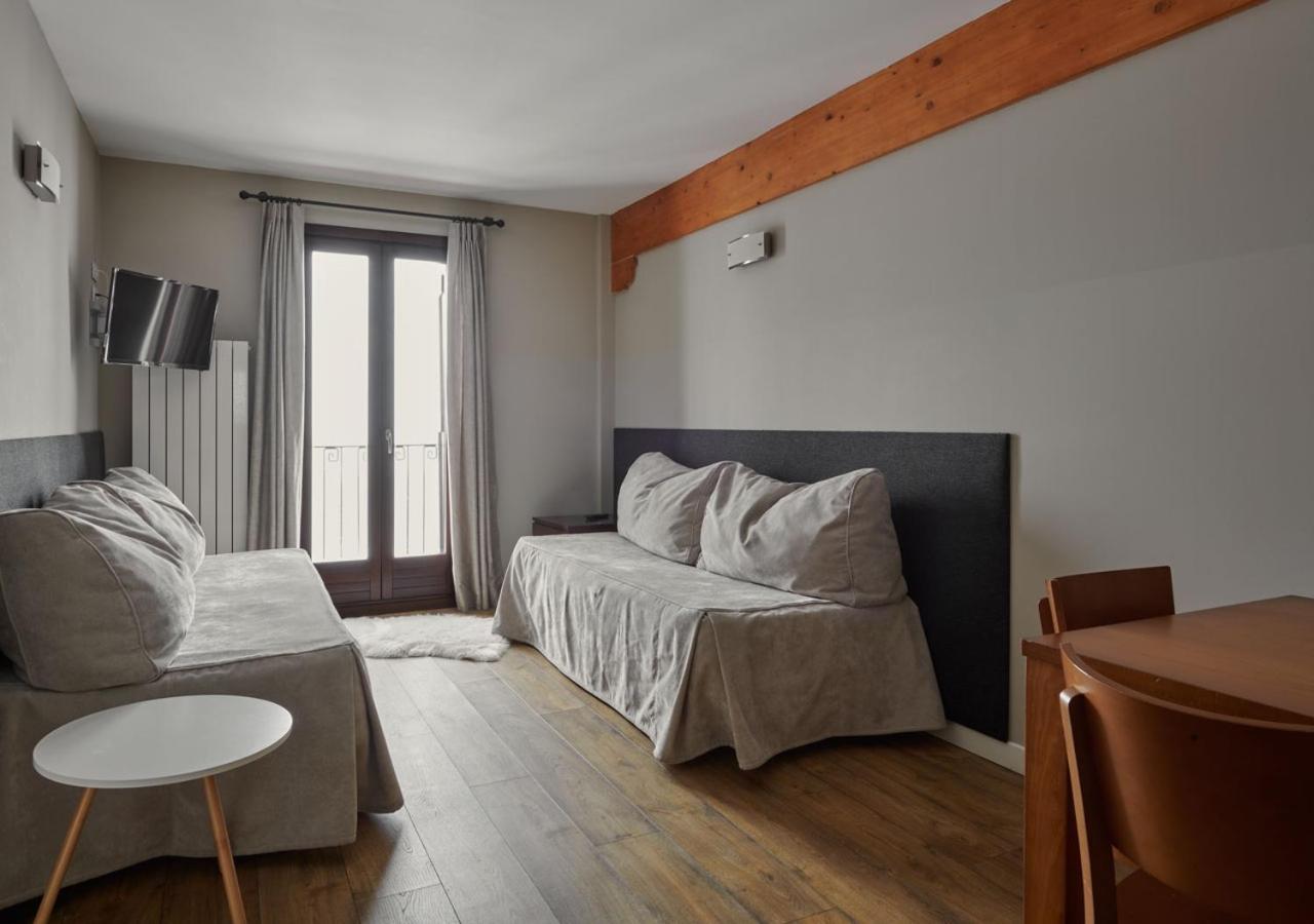 Apartahotel Tres Quinones Сальент-де-Гальего Экстерьер фото